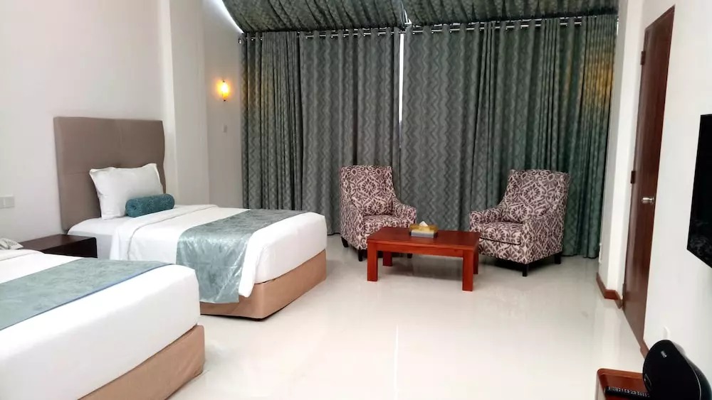 هتل کلاب واسکادووا بیچ ریزورت بنتوتا